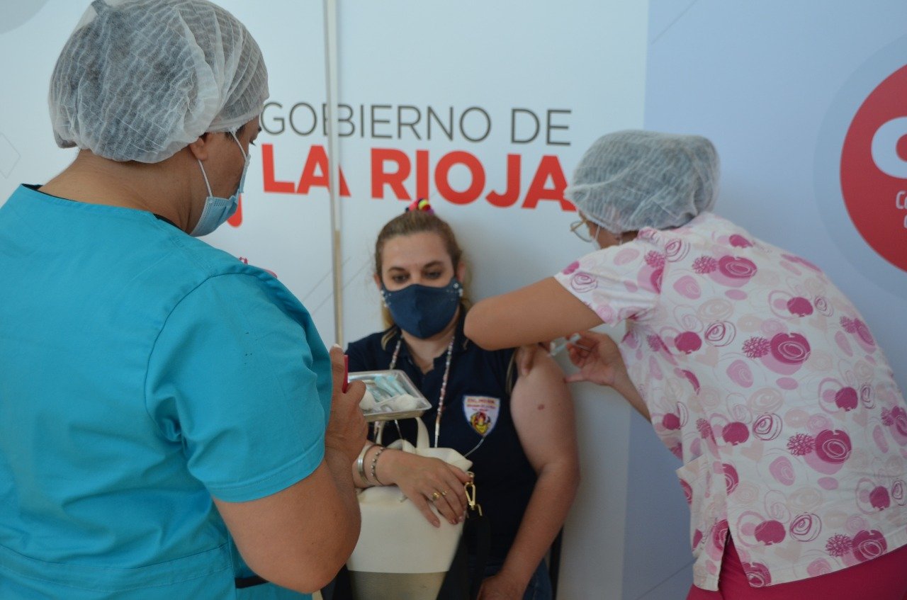 turnos vacuna covid docentes la rioja