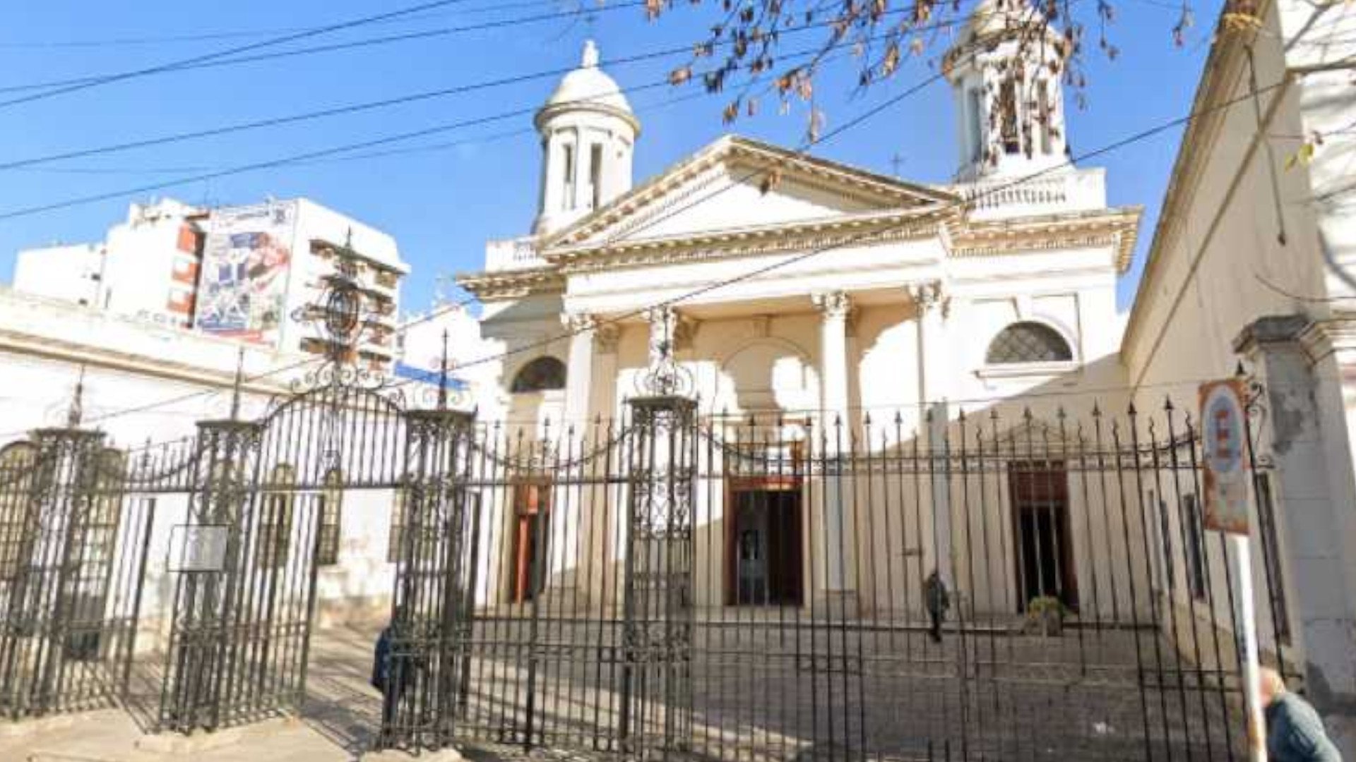 horario misa catedral lomas de zamora