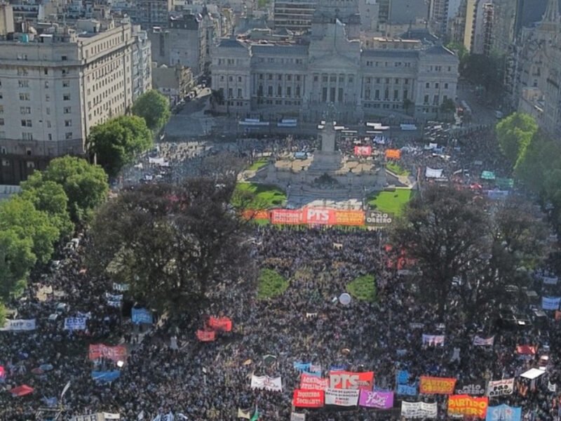 marcha universitaria 2 de octubre