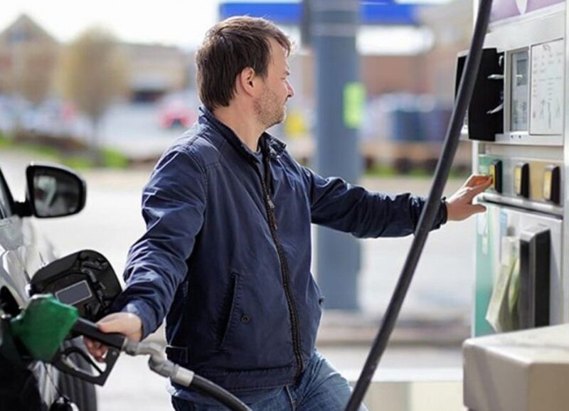 autodespacho de combustible en las estaciones de servicio