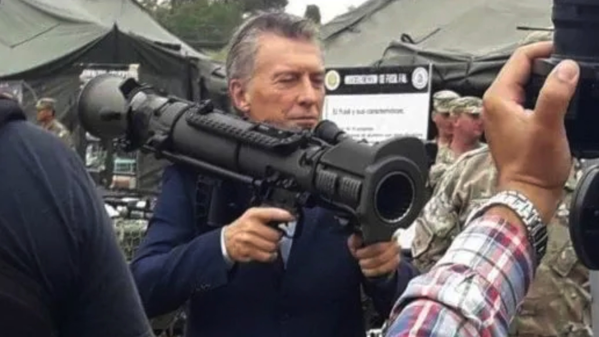 Envío armas a Bolivia Para el gobierno fue "Mauricio Macri, el