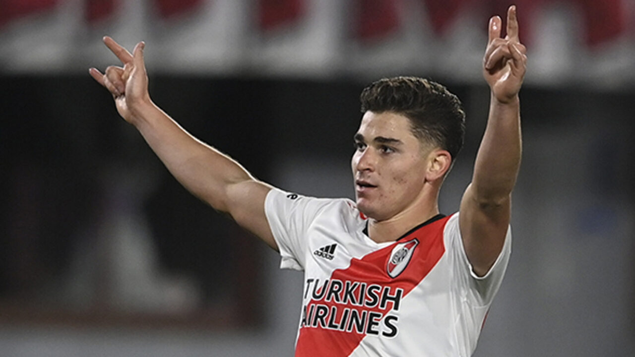 Julián Álvarez Convirtió 6 Goles En El Partido River Plate Vs Alianza